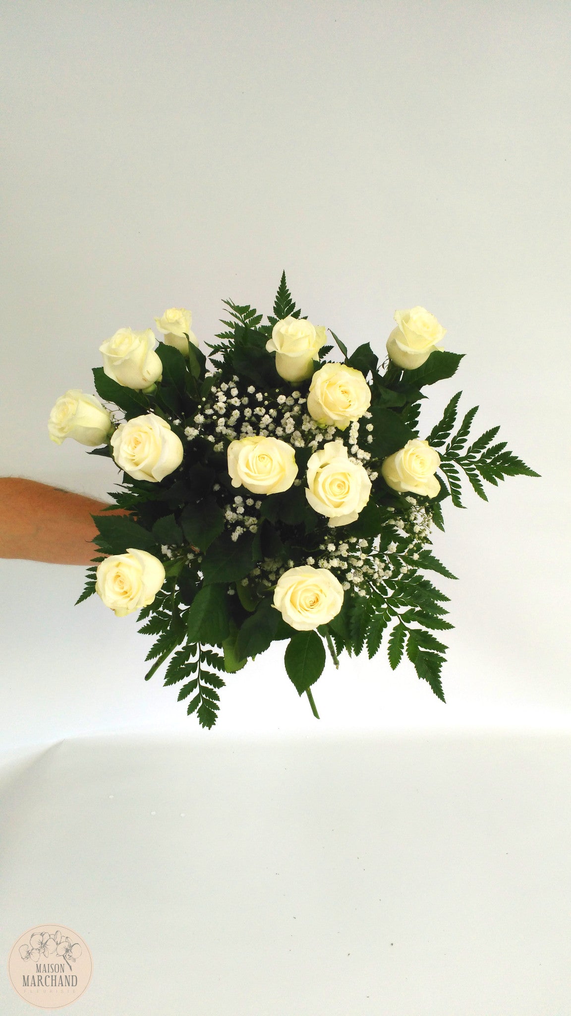 12 Roses Blanches