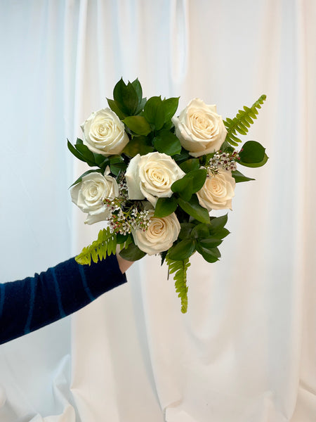 6 Roses Blanches
