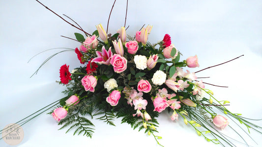 Coussin funéraire avec roses
